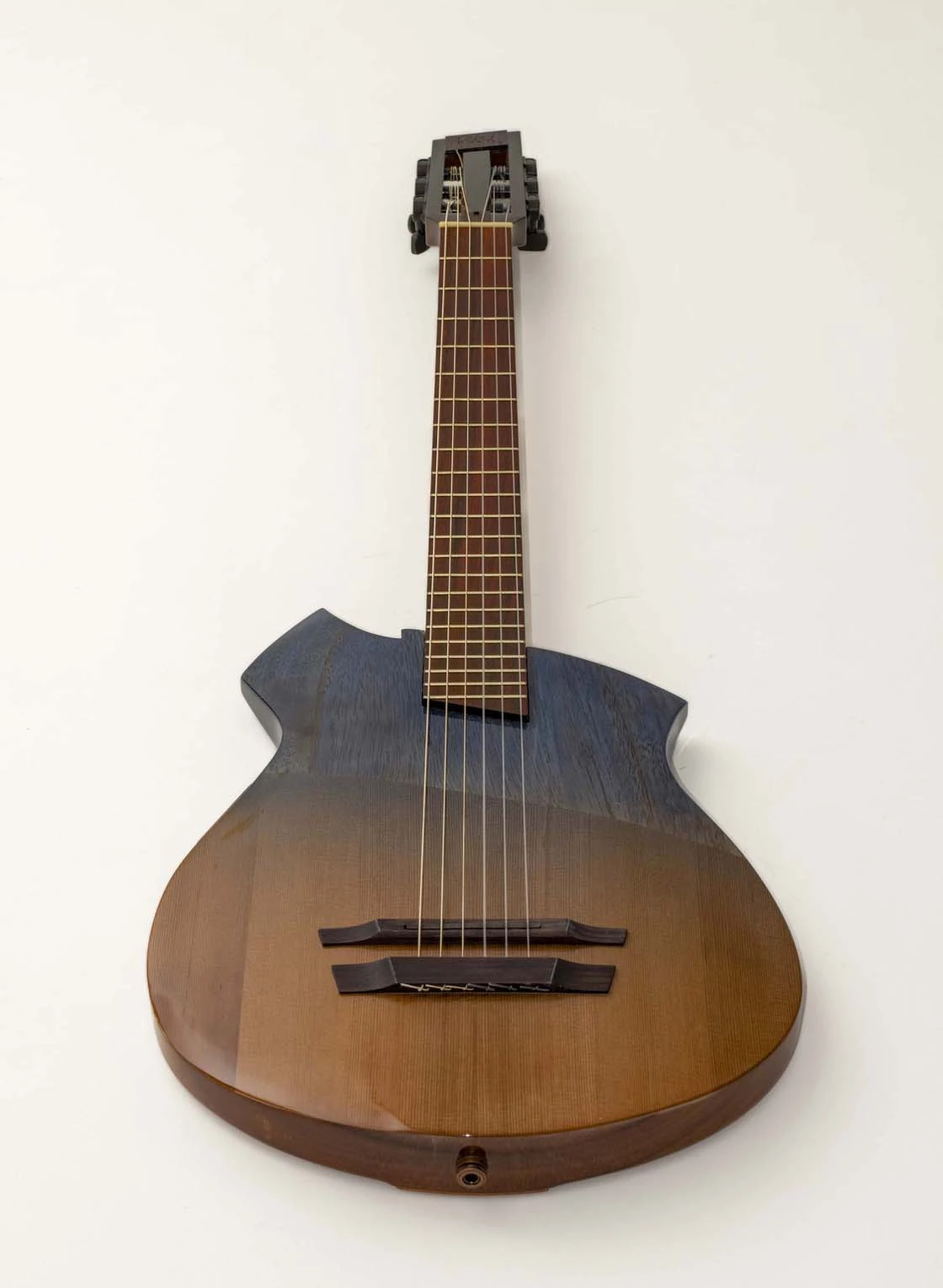 GUITARRA ARCHTOP NS 2025 3