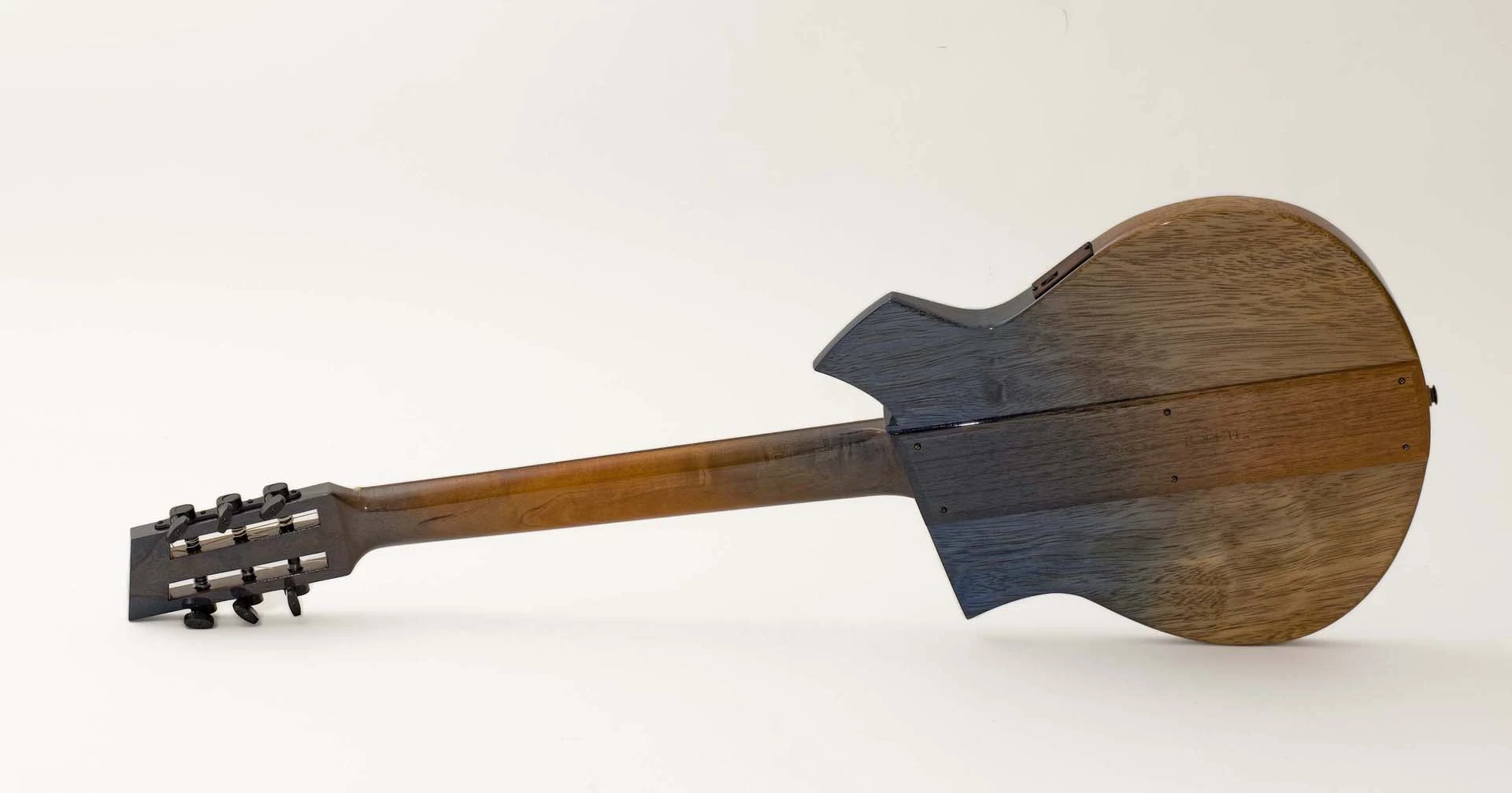 GUITARRA ARCHTOP NS 2025 4